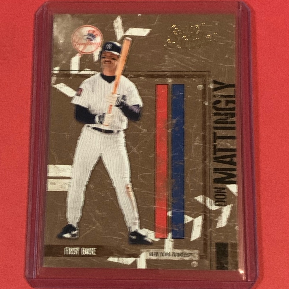 Don Mattingly #97 2004 Donruss Leather & Lumber Baseball Trading Card